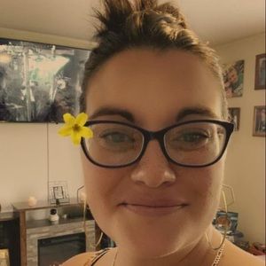 Meet your Posher, Libby